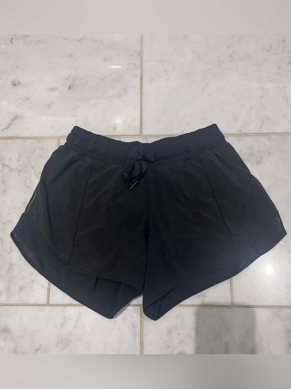 lululemon black hottie hot tie low rise shorts. Older style. Like new